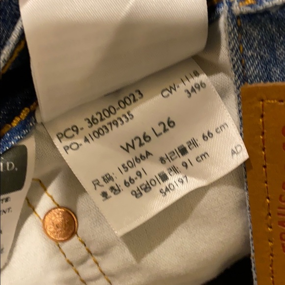 501 distressed Levi’s - Picture 6 of 8